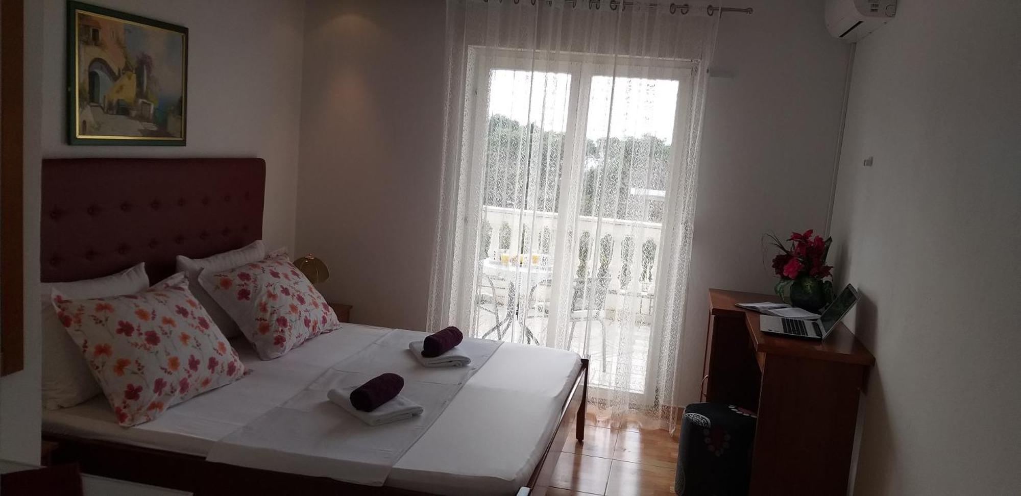Pansion Ivana Baška Voda Esterno foto